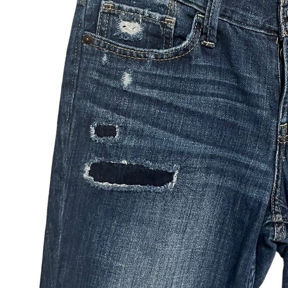 Abercrombie & Fitch Ripped Boyfriend Straight Jean - Picture 6 of 11